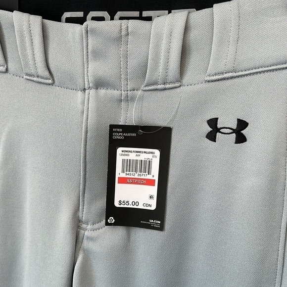 Under Armour Gray Cropped Fitted Pants Size XS - Picture 4 of 10